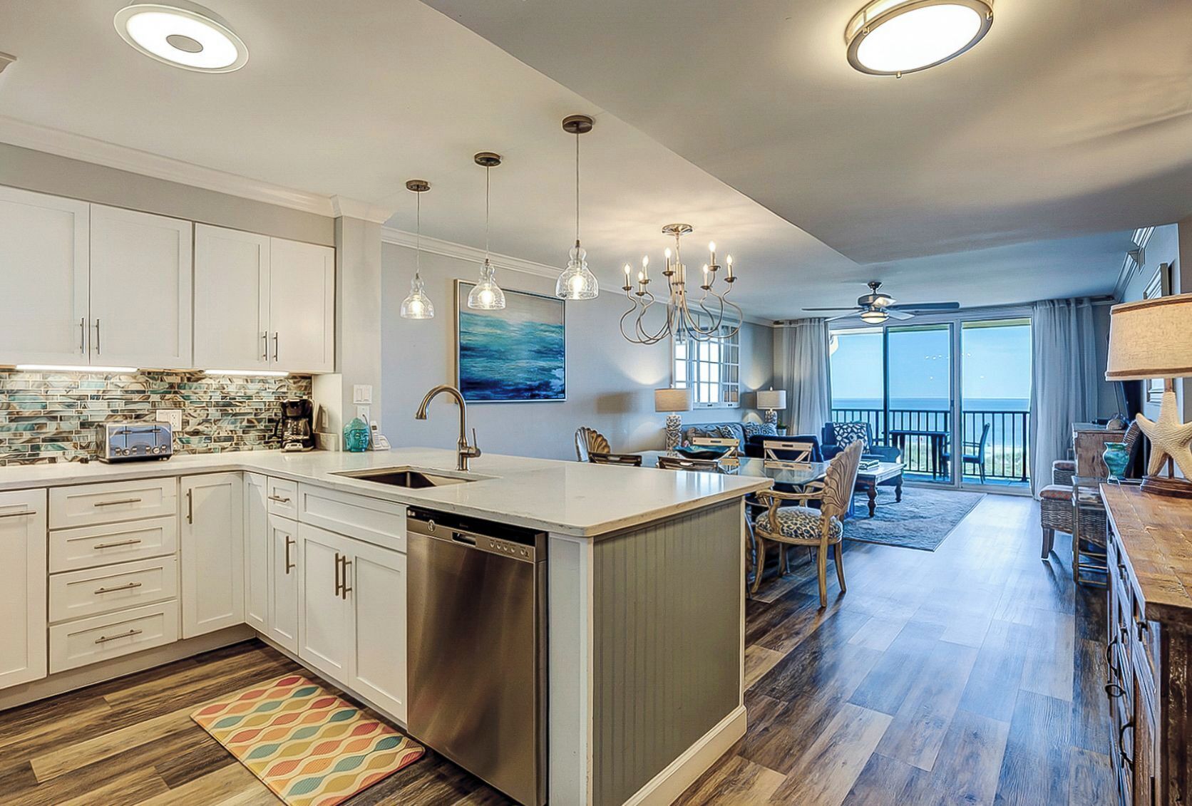 Kühlschrank, Mikrowelle, Geschirrspüler