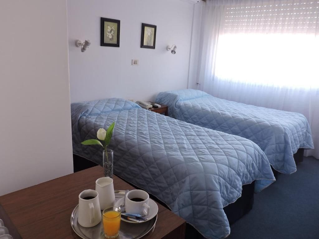 Basic Triple Room | In-room safe, free WiFi