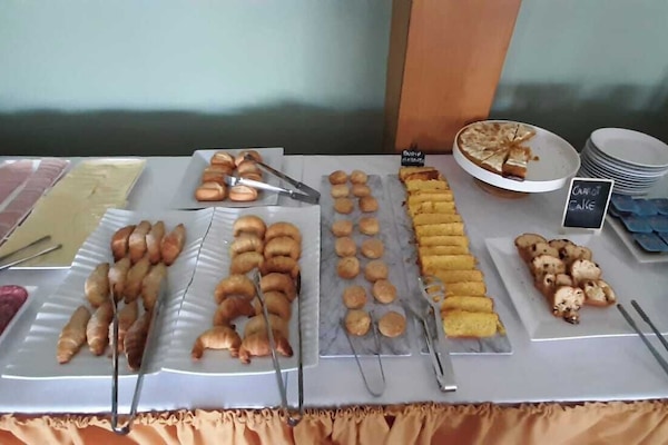 Frokostbuffé er inkludert hver dag