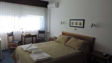 Double Room | In-room safe, free WiFi