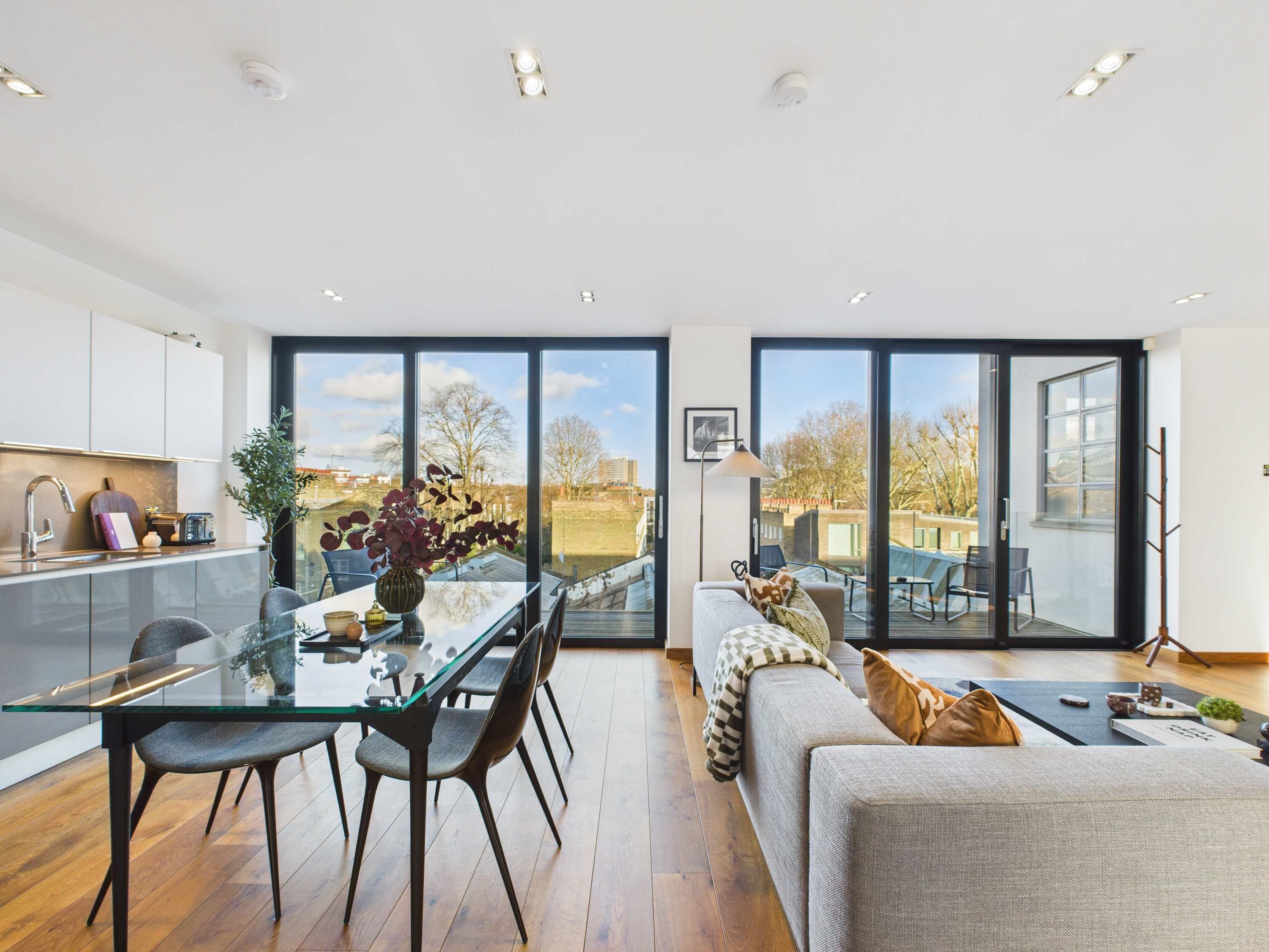 Televisie en een kantoor