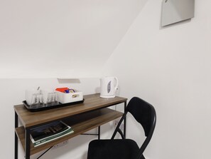 Interior - 1 bedroom accommodation in Chepstow, near Newport (Chepstow, near Newport)