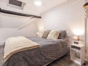 1 bedroom, free WiFi - 1 bedroom accommodation in Chepstow, near Newport (Chepstow, near Newport)