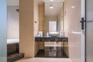 Family Suite, 3 Bedrooms, Non Smoking, City View | Bathroom | Free toiletries, hair dryer, towels - Book and Bed - North Bund (Shanghai)