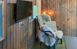 Interior - 1 bedroom gorgeous home in Hampen (Hampen)