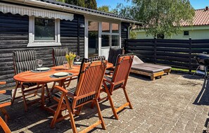 Outdoor dining - 2 bedroom cozy home in Idestrup (Idestrup)