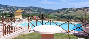 Preciosa casa en Todi