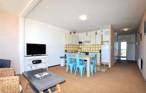 TV - 2 bedroom nice apartment in Saint-Cyprien Plage (Saint-Cyprien Plage)
