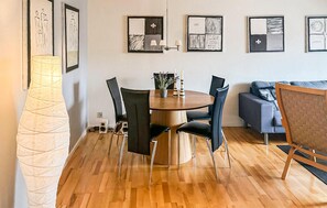 Dining - Pet friendly apartment in Blåvand with WiFi (Blåvand)