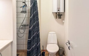 Shower - Pet friendly apartment in Blåvand with WiFi (Blåvand)