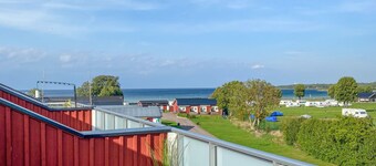 Gorgeous apartment in Köpingsvik with WiFi