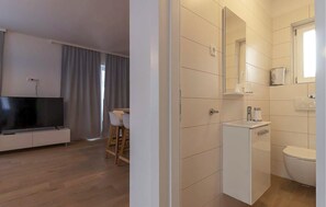 Shower, hair dryer - Gorgeous home in Privlaka (Privlaka)