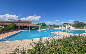 Pool - Stunning home in Roquebrune-Sur-Argens (Roquebrune-Sur-Argens)