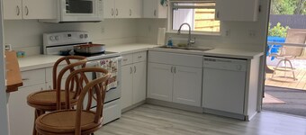 “Tiki Time”, a private tropical getaway in beautiful Bonita Springs.