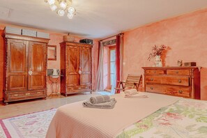 Family House, 3 Bedrooms (Holiday Home Rozina) | 3 bedrooms, iron/ironing board, WiFi, bed sheets