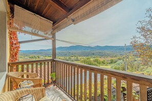 Property grounds - Holiday Home Rozina (Sezana)