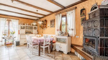 Family House, 3 Bedrooms, Balcony (Traditional Karst House Rozina /w) | Interior