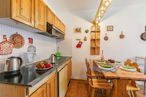 Căn hộ Tiêu chuẩn, 1 phòng ngủ, ban công (Studio Valleverde 11D Ski In Ski Out) | Bếp riêng