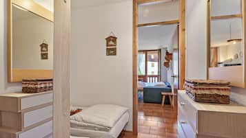 Standard Apartment, Multiple Bedrooms (Studio Valleverde 11D Ski In Ski Out) | 1 bilik tidur, Wi-fi, cadar katil