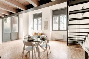 Dining - Courtyard - MyHomeinComo (Como)