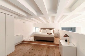 Interior - Courtyard - MyHomeinComo (Como)