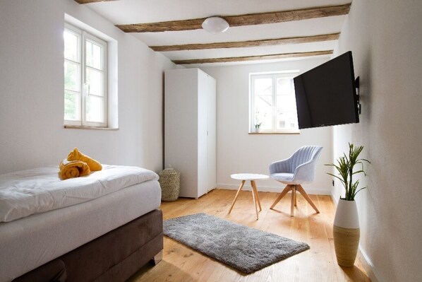 3 bedrooms, Internet, bed sheets