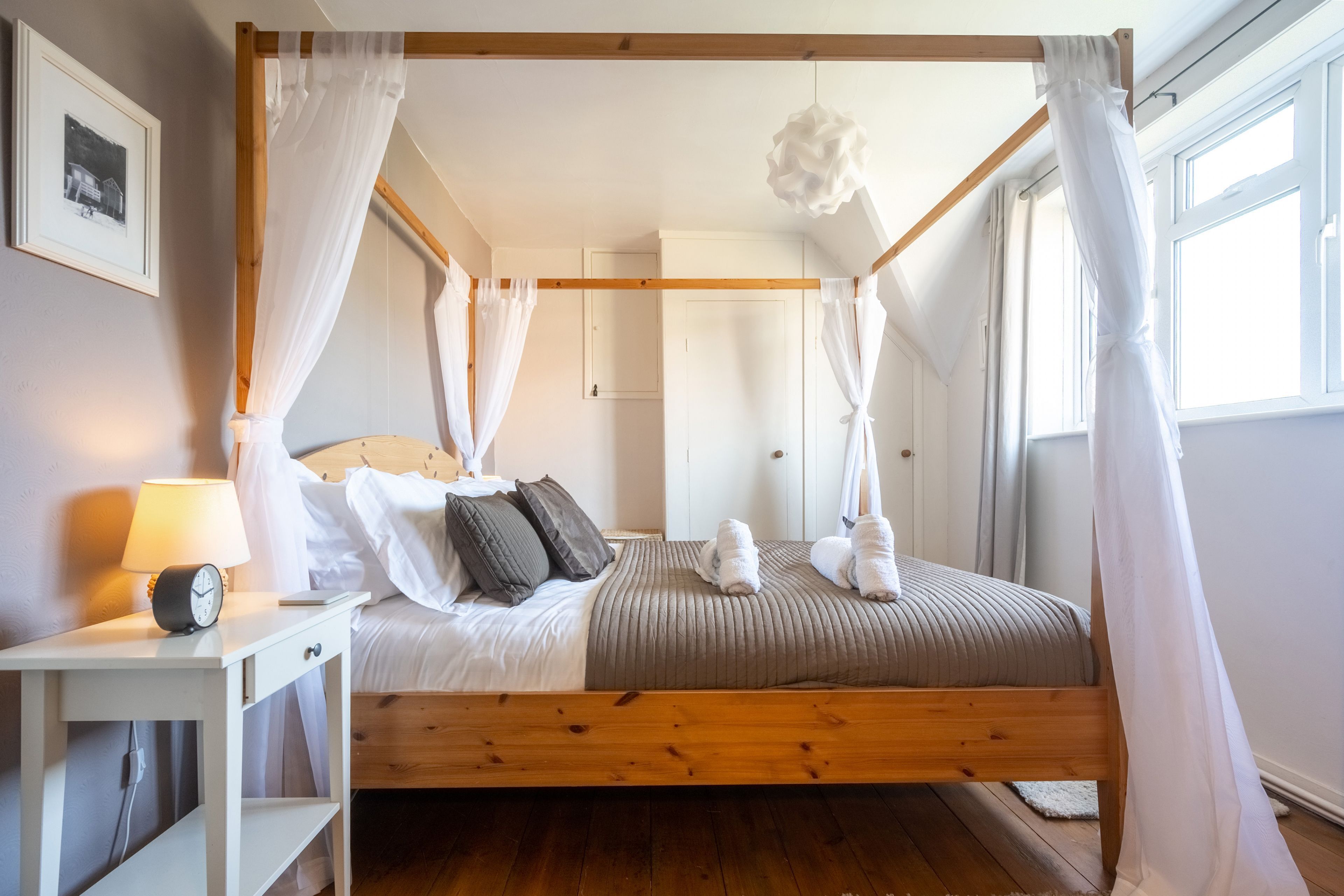 First floor: Sleep well in the master bedroom