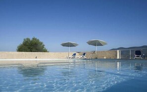 Pool - L'ALBA ROSSA 117 (Serra-di-Ferro)