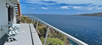 Villa Vista Oceanfront 5BR - Infinity Pool - Views