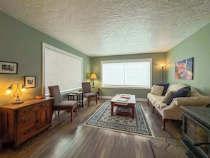 Televisio, työhuone