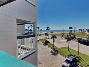 Property grounds - Casa Del Mar 258 | Private Balcony, Gulf Views (Galveston)