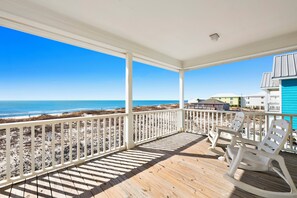 Property grounds - Gulf-Front Duplex | Pet Friendly | Pools and Pier Access (Fort Morgan)