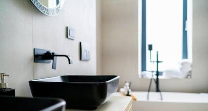 Cool villa with AC in charming Niculești