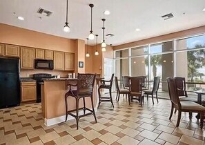 Interior - Legacy Tower II 307 | Deluxe Unit with Stunning Coastal Views! (Gulfport)