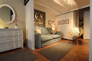 Living area - Swallow Roost - MyHomeinComo (Como)