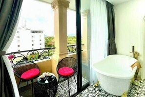 Room - Nereus Hotel (Con Dao Island)