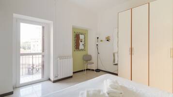 Fer et planche Ă repasser