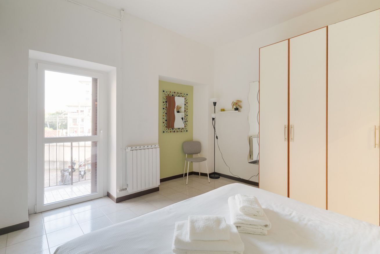 2 bedrooms, iron/ironing board