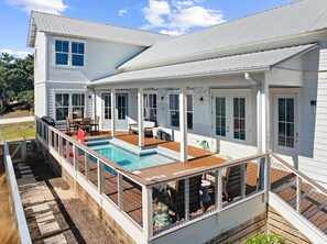 A heated pool - THIS IS IT! Private Pool! South of 30A! Eastern Lake! 2-3 Sleeps 9! (Santa Rosa Beach)