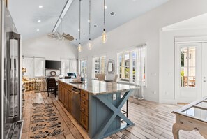 Interior - THIS IS IT! Private Pool! South of 30A! Eastern Lake! 2-3 Sleeps 9! (Santa Rosa Beach)