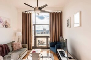 Télévision, espaces bureaux