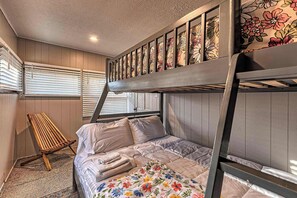 Desk, iron/ironing board, travel crib, WiFi