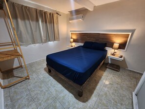 經典客房, 庭園景 | 免費 Wi-Fi、床單