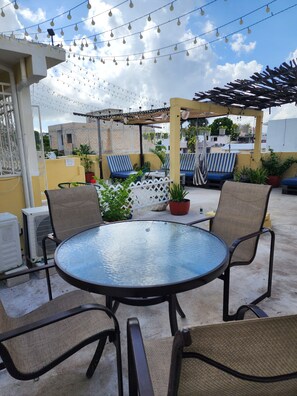 Classic Double Room, Courtyard View | Terrace/patio