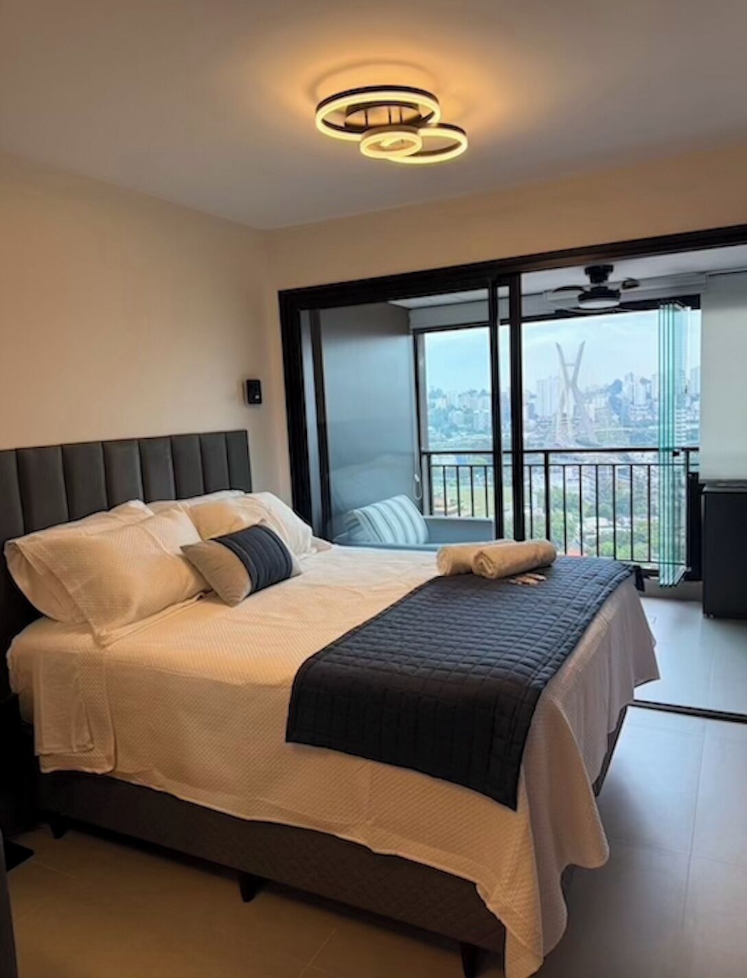 アイロン / アイロン台、WiFi、ベッドシーツ