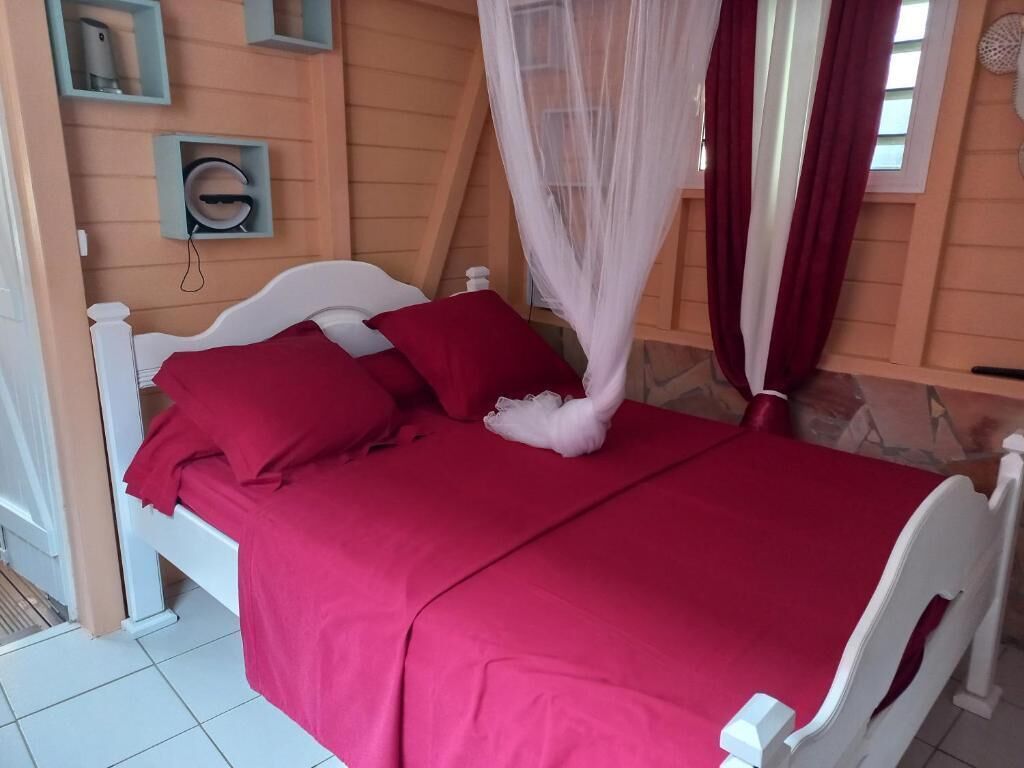 1 soverom, strykejern/-brett, wi-fi og sengetøy