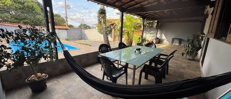 Classic House, 2 Bedrooms, Kitchen, Poolside | Free WiFi