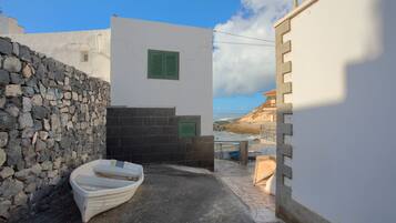 Enceinte de lâhĂ©bergement