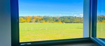 Green Hill Domyslow, 6 persons