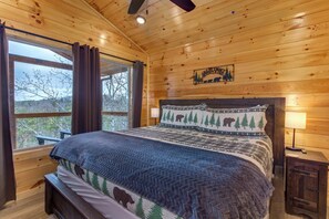 3 bedrooms, desk, iron/ironing board, travel cot - 3BD Indoor Pool Cabin Near TOWN | HotTub + FirePit (Sevierville)
